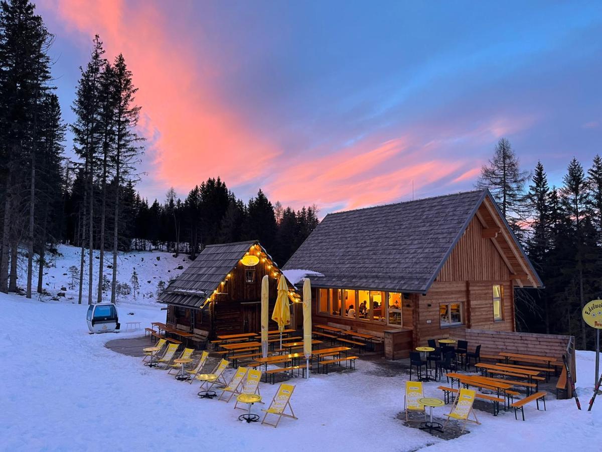Alpenferienhaus Sophia Sankt Lorenzen ob Murau Exterior photo